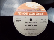 Elton John Breaking Hearts  singiel 12’802 (4) (Copy)